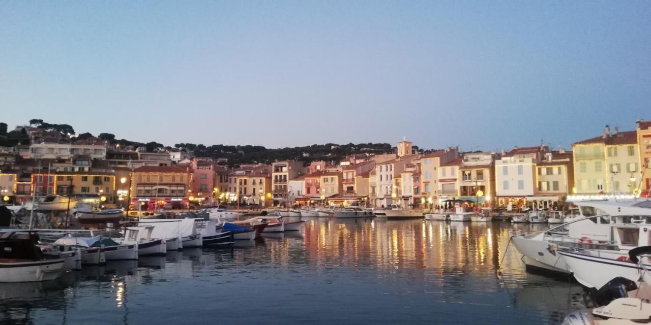 L'Escale D'Aubagne Votre Refuge Chaleureux Pour Un Sejour Relaxant Villa Eksteriør bilde