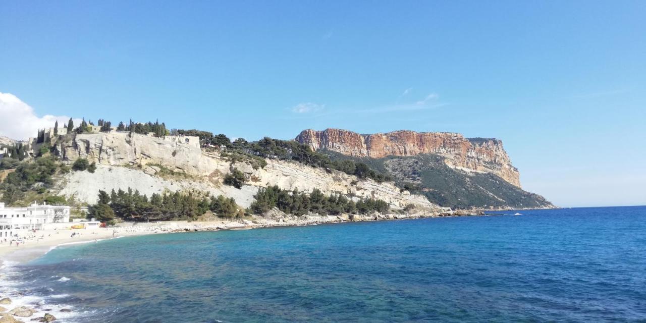 L'Escale D'Aubagne Votre Refuge Chaleureux Pour Un Sejour Relaxant Villa Eksteriør bilde